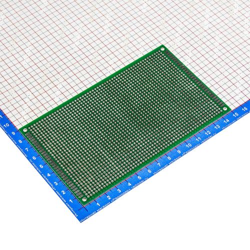 Двухсторонняя макетная плата с шагом 2.54 мм (90*150мм)