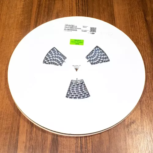 47мкФ*16В -электролитический конденсатор (47uF/16V, ±20%, VT, -40+105°C, 5*5.4мм, SMD) -производство