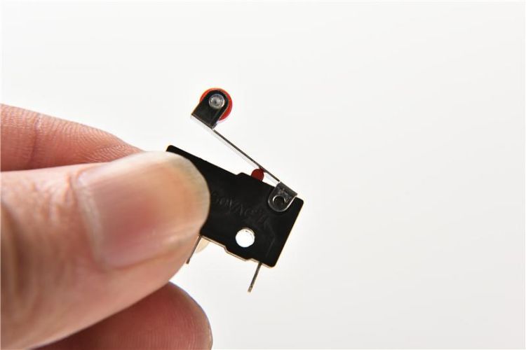 KW12-3 концевой микропереключатель, роликовый, внешнее крепление рычага