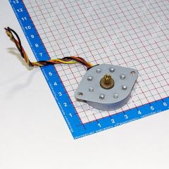 2T3542232 шаговый двигатель. Демонтаж Xerox