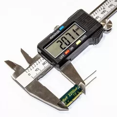 2200 мкФ*16 В - электролитический конденсатор (2200uF/16V, ±20%, LowESR, -40+105°C, 10*20мм) -JCCON