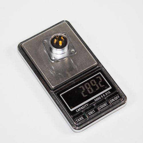 WS20K4Z1 - цилиндрический разъём 20мм с резьбовым соединением: гнездовая розетка на панель с квадратным фланцем (4 конт._Ø1мм, 500В, 10А) - производство CiXu