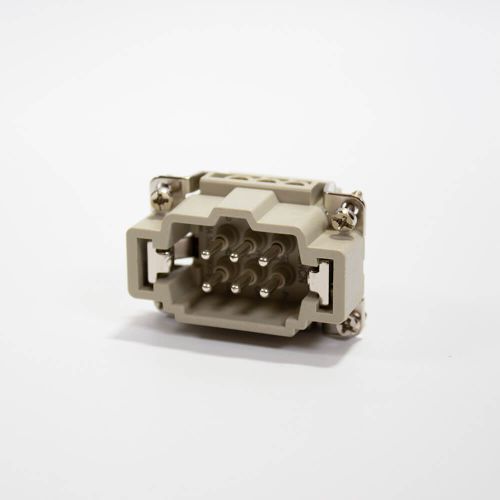 HE-006-M - разъем прямой, кабельная розетка со штырями "папа" (2 ряда, 6+1"земля", 500В/16А, 51х34х32.4мм) - производство HAOGNCN