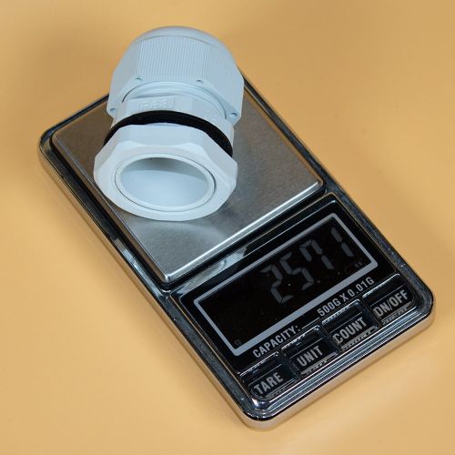 PG25-1621 - кабельный гермоввод 30мм, серый нейлон (кабель Ø16÷21мм, PA66, -40°С~+100°C, IP68) - производство Zhejiang