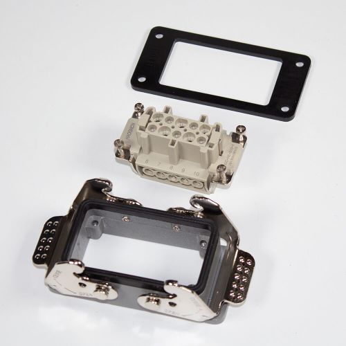 HDC-HE-010-1 - розеточное гнездо на панель (тип "МАМА") - модель №1