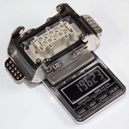 HDC-HE-010-1 - розеточное гнездо на панель (тип "МАМА") - модель №1