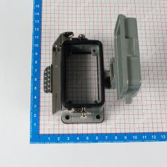 H10B-AD-LB - корпус низкий для разъема HE-010-M/F на панель, с крышкой и фиксатором (IP65, 94х78х46мм) - производство HAOGNCN