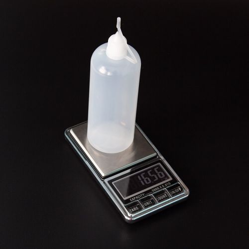 ФД120-1Б-С - пластиковый флакон-дозатор с тонким металлическим наконечником (120мл., прозрачная ёмкость, белая крышка, силиконовый колпачок)