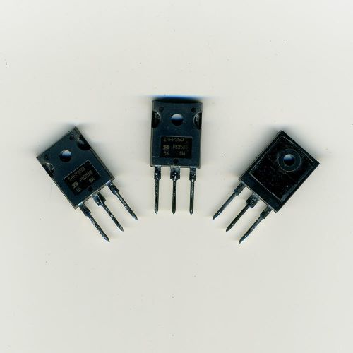 IRFP250PBF- полевой N-канальный транзистор (200В, 30А) - оригинал Vishay