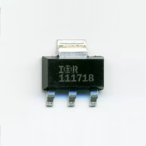 IRU1117-18 - стабилизатор напряжения (SOT-223) - оригинал IR