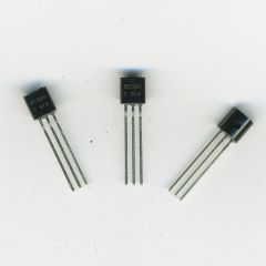 BC560C - транзистор PNP биполярный (кэ-45В, бэ-5В, 100мА, коэффициент усиления по току 420/800, до 100МГц, TO-92) - оригинал JSCJ