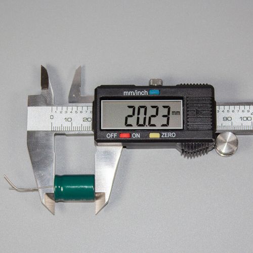 RD250M220LO13*21D-1A3C - электролитический конденсатор (22мкФ, 250В, ±20%, 13x21мм) - производство Beryl