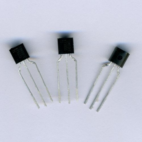 LP2950-33LPRE3 - линейный стабилизатор напряжения 3.3В (DC до 30В, выход 3.234В÷3.366В/100мА, TO-92, KY5050) - оригинал TI