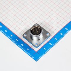 WS16K6Z1 - розеточный разъём на панель с квадратным фланцем с 6 контактами &quot;мама&quot; (500В, Ø1мм х6х10А) - производство CiXu