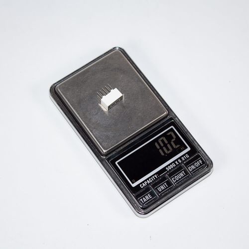 3161BS-1 - 1*битный, 7-сегментный LED-индикатор красного свечения 0.36''/9.2мм (общий анод, 7.6х14мм, DIP-10)