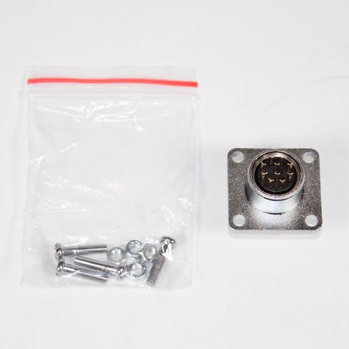 WS16K10Z1 - розеточный разъём на панель с квадратным фланцем с 10 контактами "мама" (500В, Ø1мм х10х10А) - производство CiXu