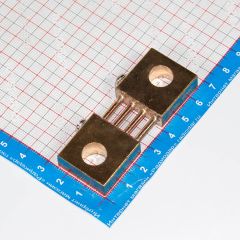 FL-19-300A - плоский резистивный токоизмерительный шунт (75мВ, 300А, 0.5%, 65х25х10мм) - производство ZHFU