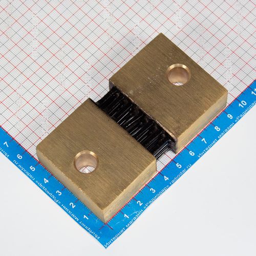 FL-19-1500A - плоский резистивный токоизмерительный шунт (75мВ, 1500А, 0.5%, 97х50х20мм) - производство ZHFU