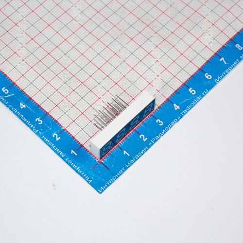 2481BS-2 - 4*битный, 7-сегментный LED-индикатор красного свечения 0.28''/7.1мм (общий анод, 32.5х10.3мм, DIP-12)