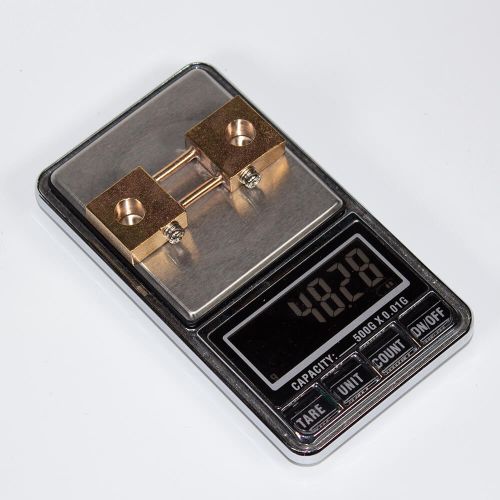 FL-19-150A - плоский резистивный токоизмерительный шунт (75мВ, 150А, 0.5%, 55х20х8мм) - производство ZHFU