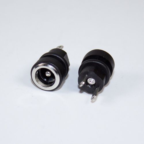 DC022B-P8-55*21Snap - гнездо питания JACK 5.5х2.1мм с защелкой-прорезью для монтажа на панель Ø8мм (DC до 30В/2А, Plug-In-2)