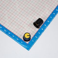 AG3-Yellow15 - пластиковая ручка H=15мм для потенциометра с круглым/шлицевым валом Ø6мм (желтый колпачок, усеченный конус Ø15хØ12мм)